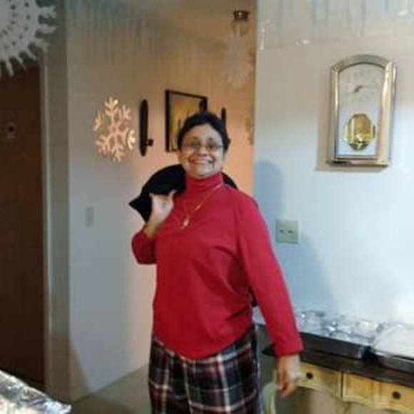 Meet your Posher, Julia - Picture 1 of 1